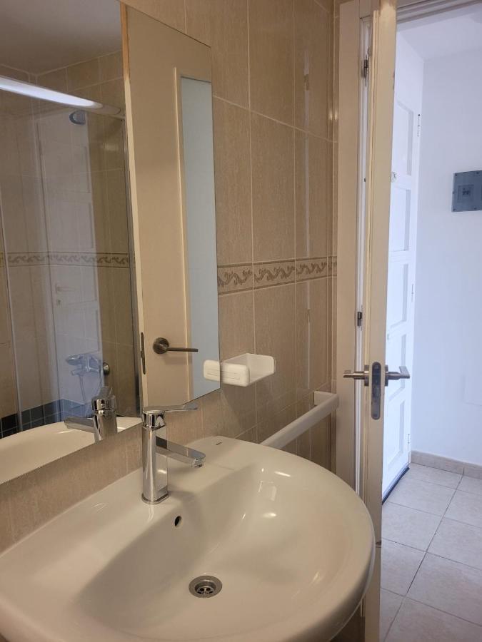 Apartamento Funcional En Residencial Con Piscina En Inmejorable Ubicacion En Centro De La Isla Caleta De Fuste Exterior foto